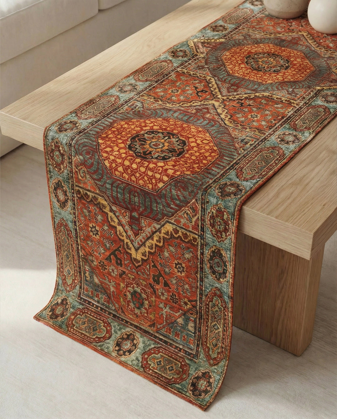 Ukba - Bundle (Tapestry + 4 Cushions + Runner)