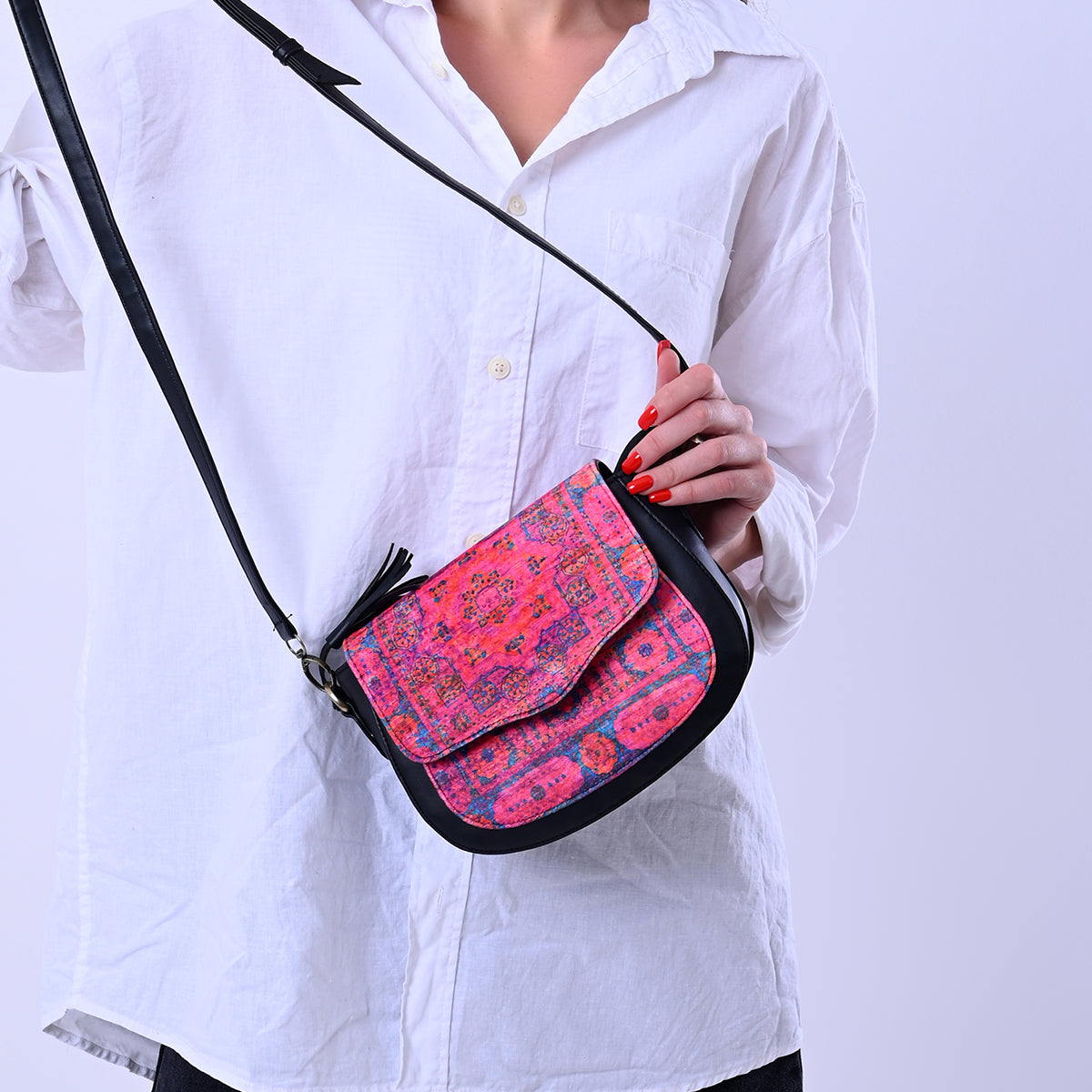 The HENZADA CrossBags _Pinky Fariba