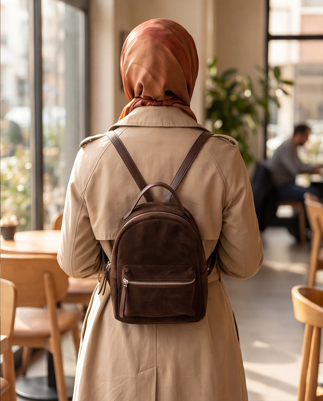 Arman _ Small Suede Backpack / brown