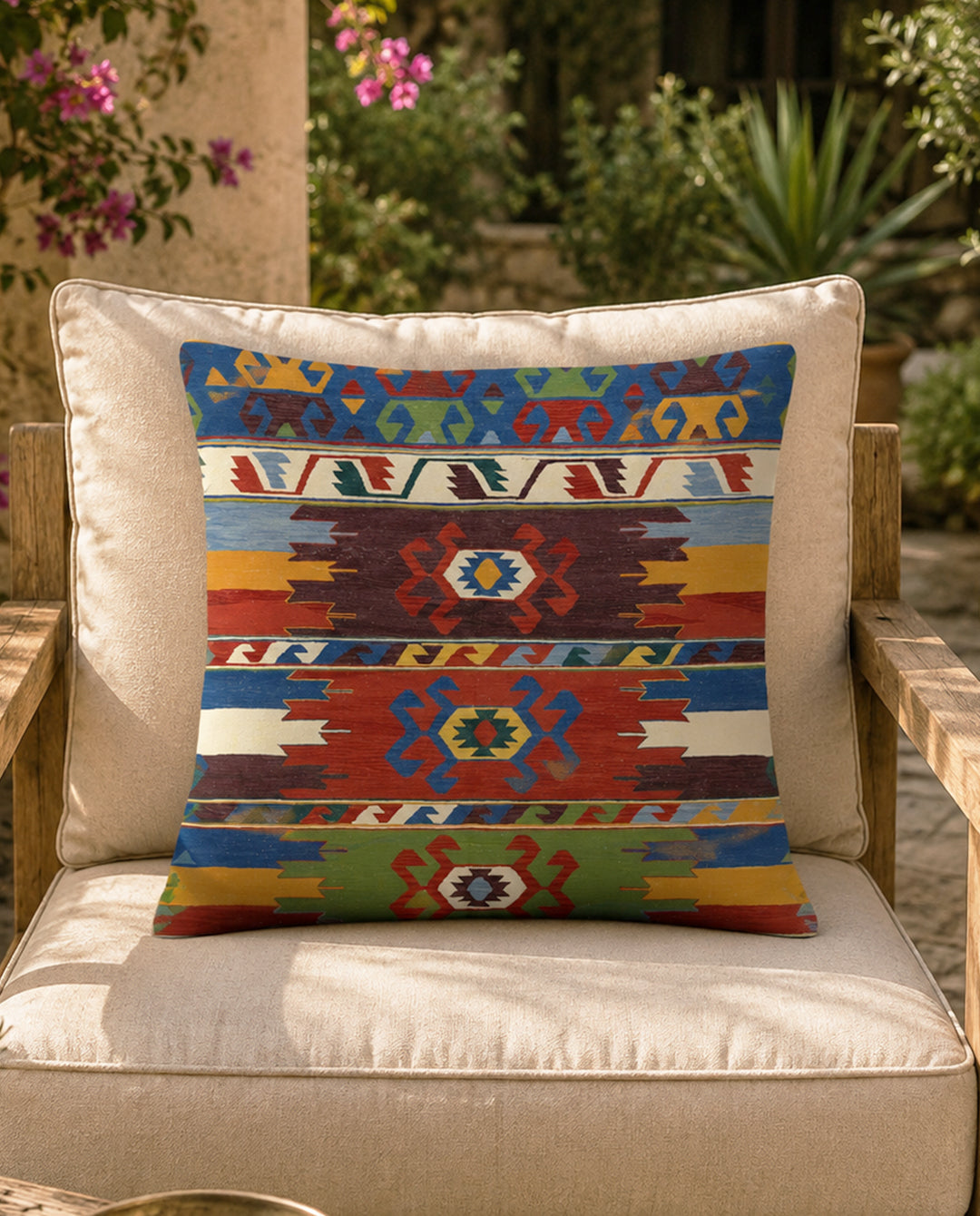Turkish Kilim - bundle ( set of cushions + tapestry )