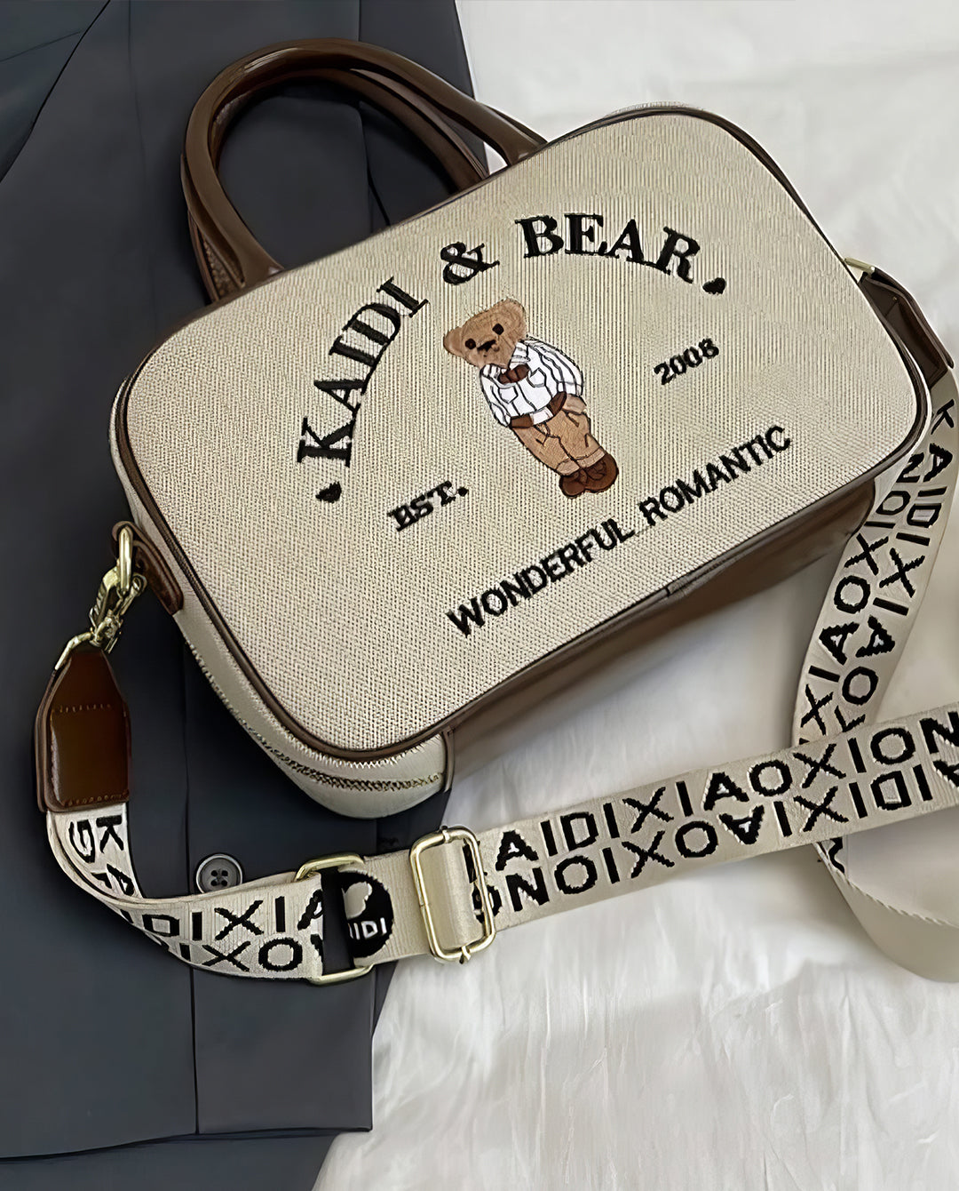 KAIDI & BEAR - squared design
