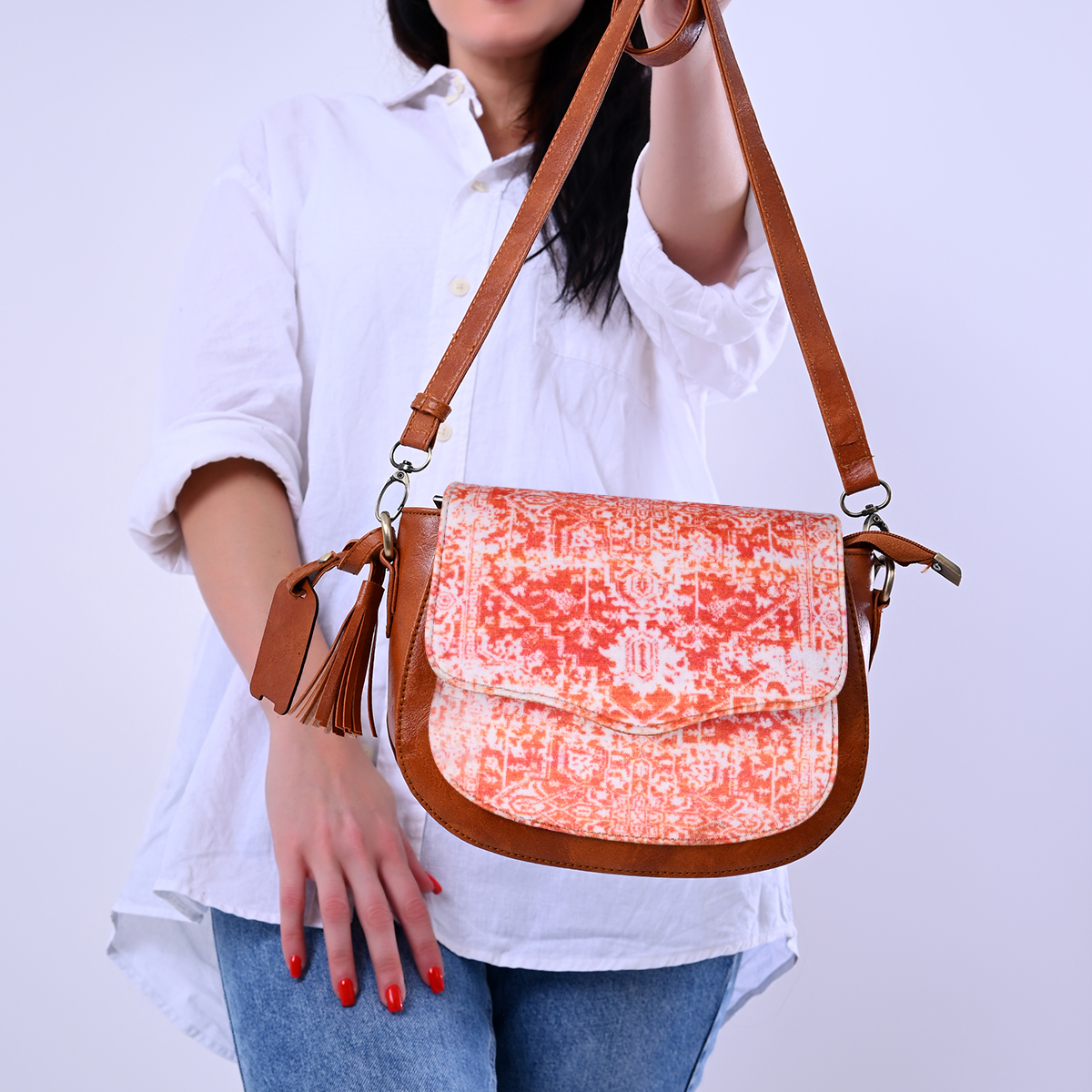 The HENZADA CrossBags_Shirin