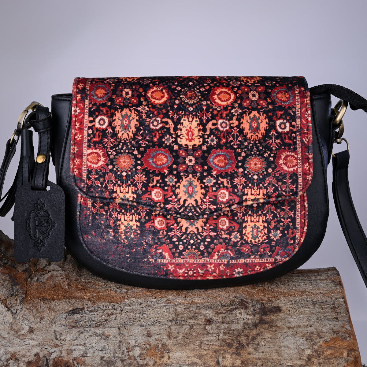 The HENZADA CrossBags _Azadeh Carpet