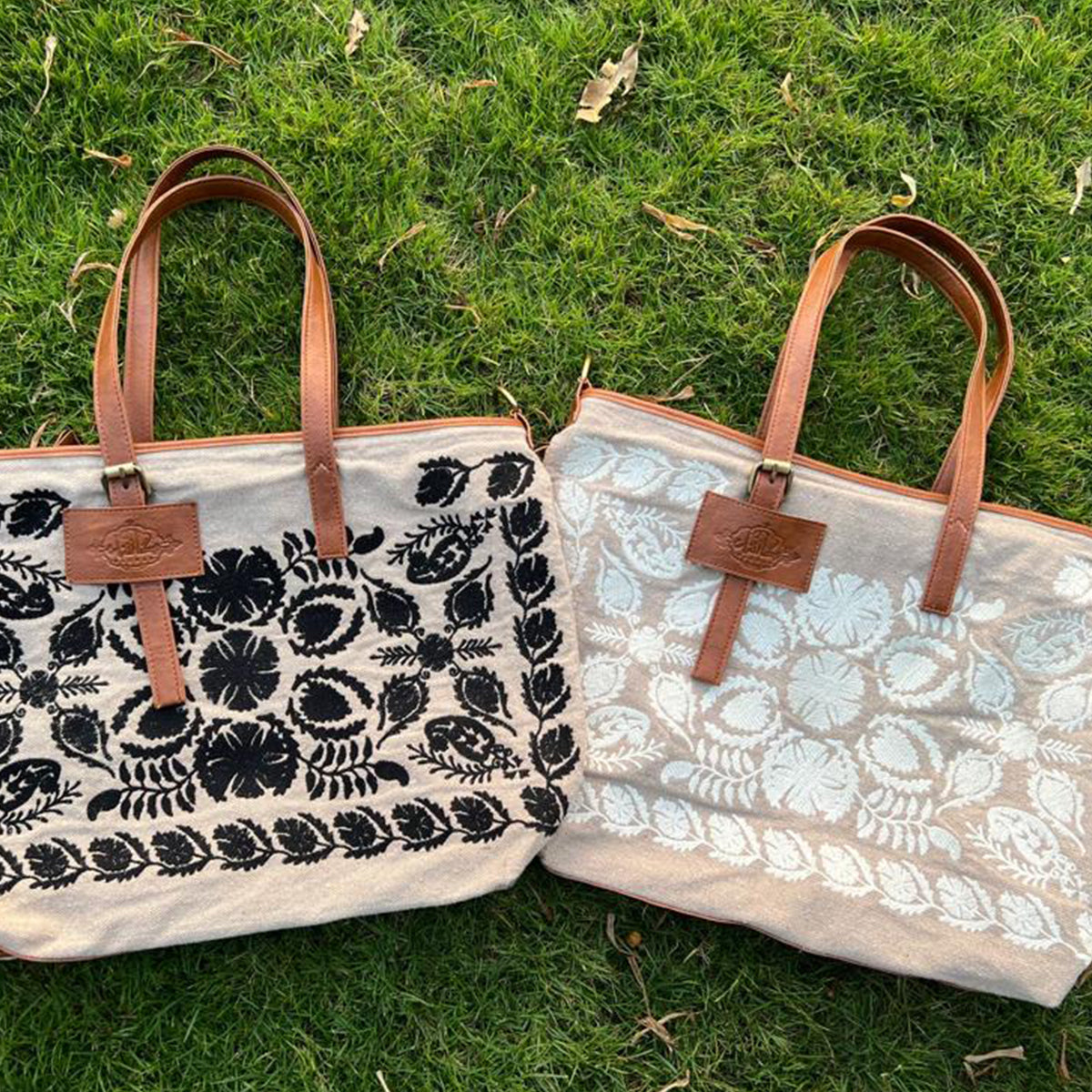 CityBag_ Flowery pattern (Burgundy / off-white / black ) on caffe canvas fabric