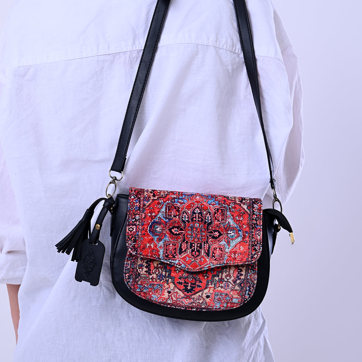 The HENZADA CrossBags _Afsaneh Carpet