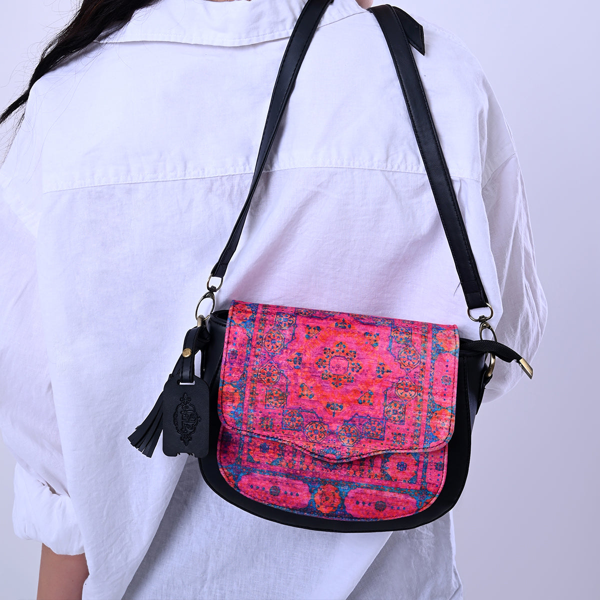 The HENZADA CrossBags _Pinky Fariba