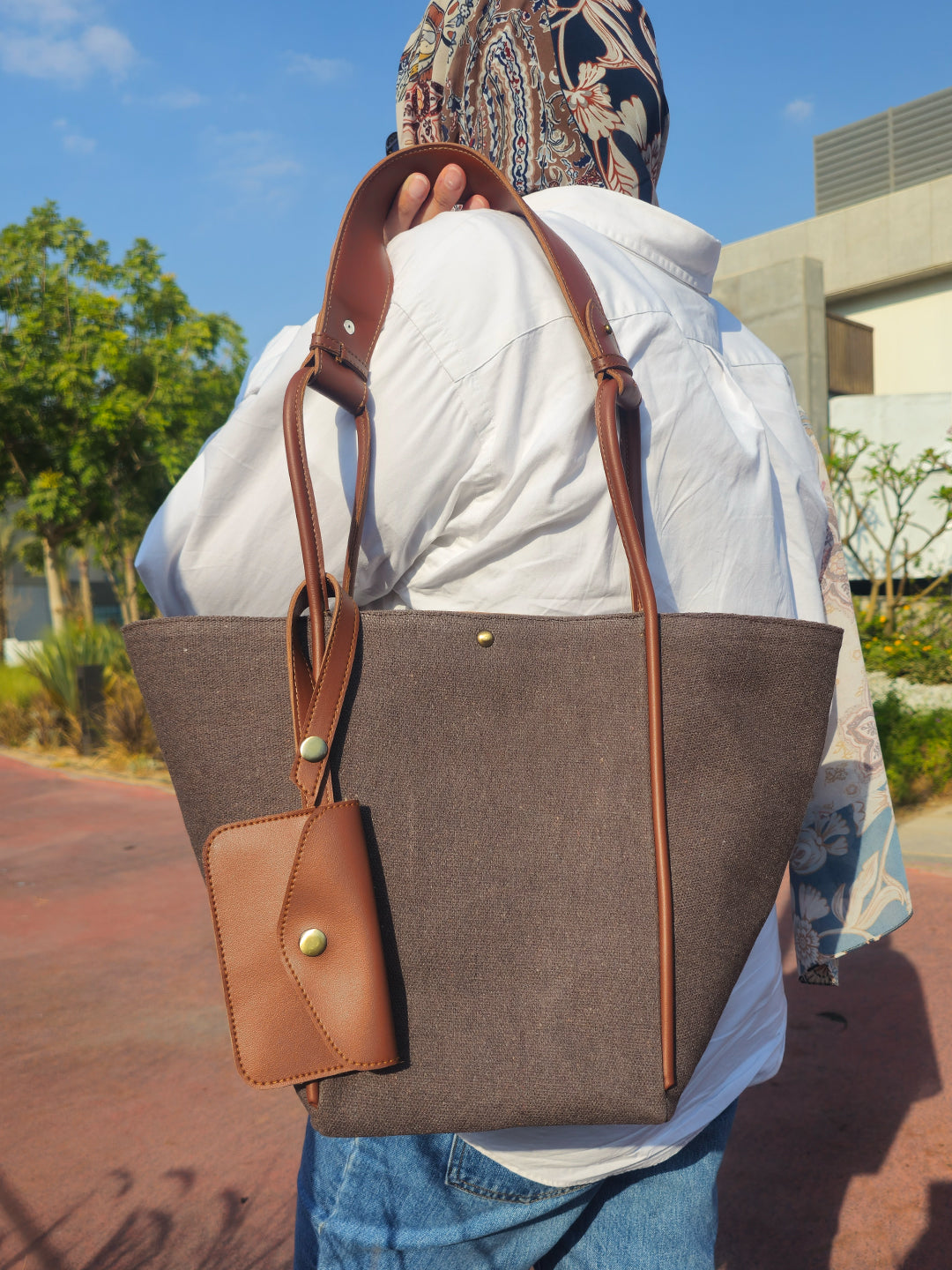 CAVA Bag - brown
