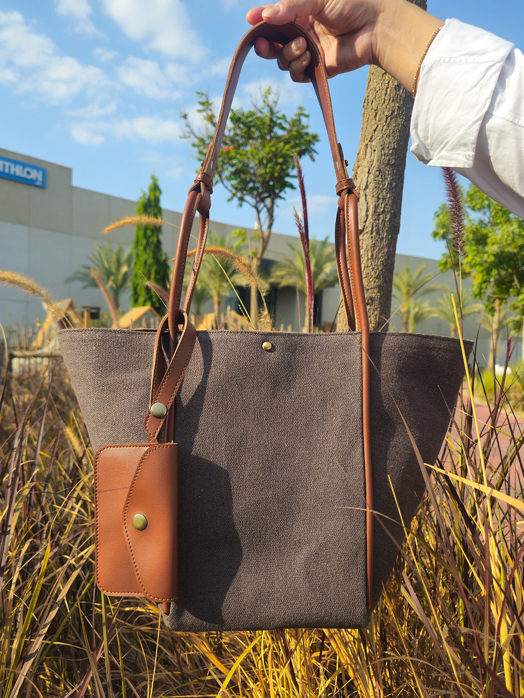 CAVA Bag - brown