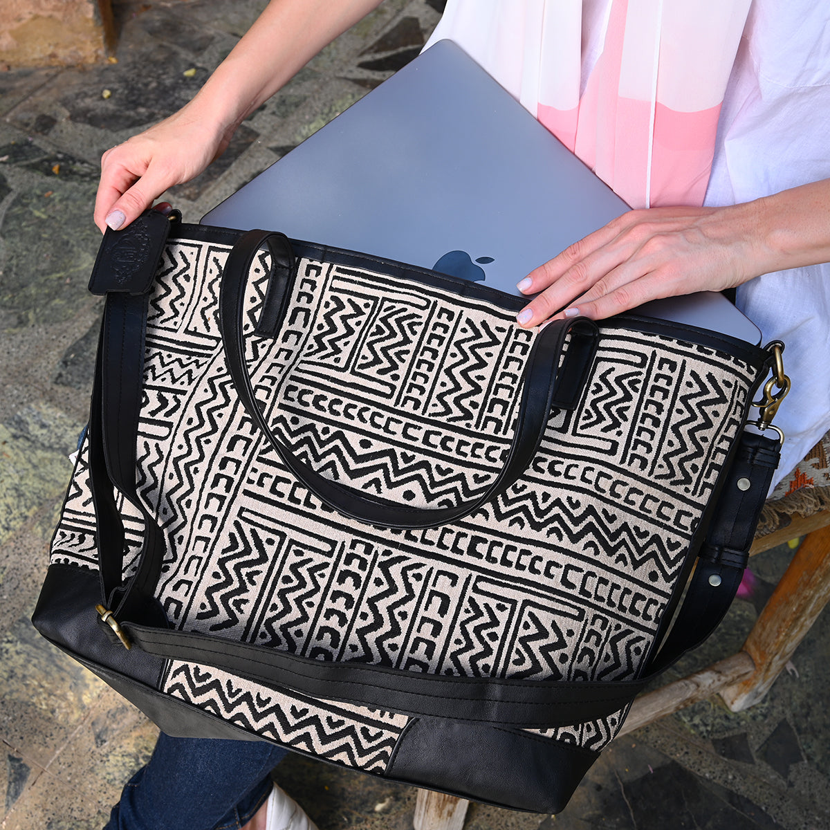 AFRO Pattern _Shoulder/Cross Bag_black