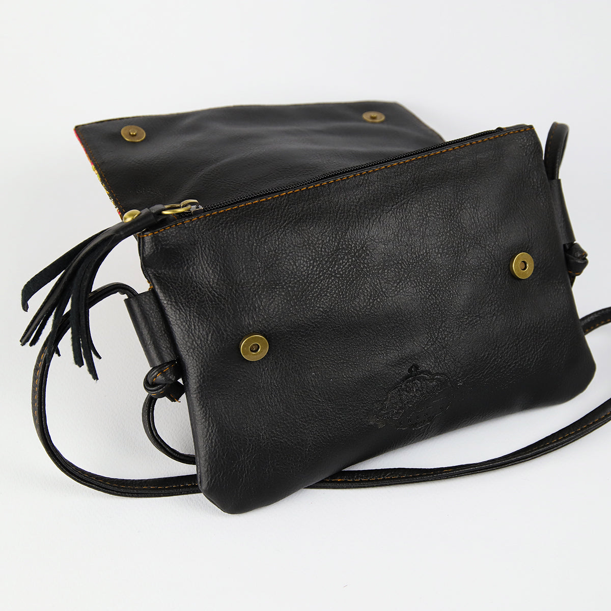 Cross-bag with Indian Serma handmade Fabric _black leather