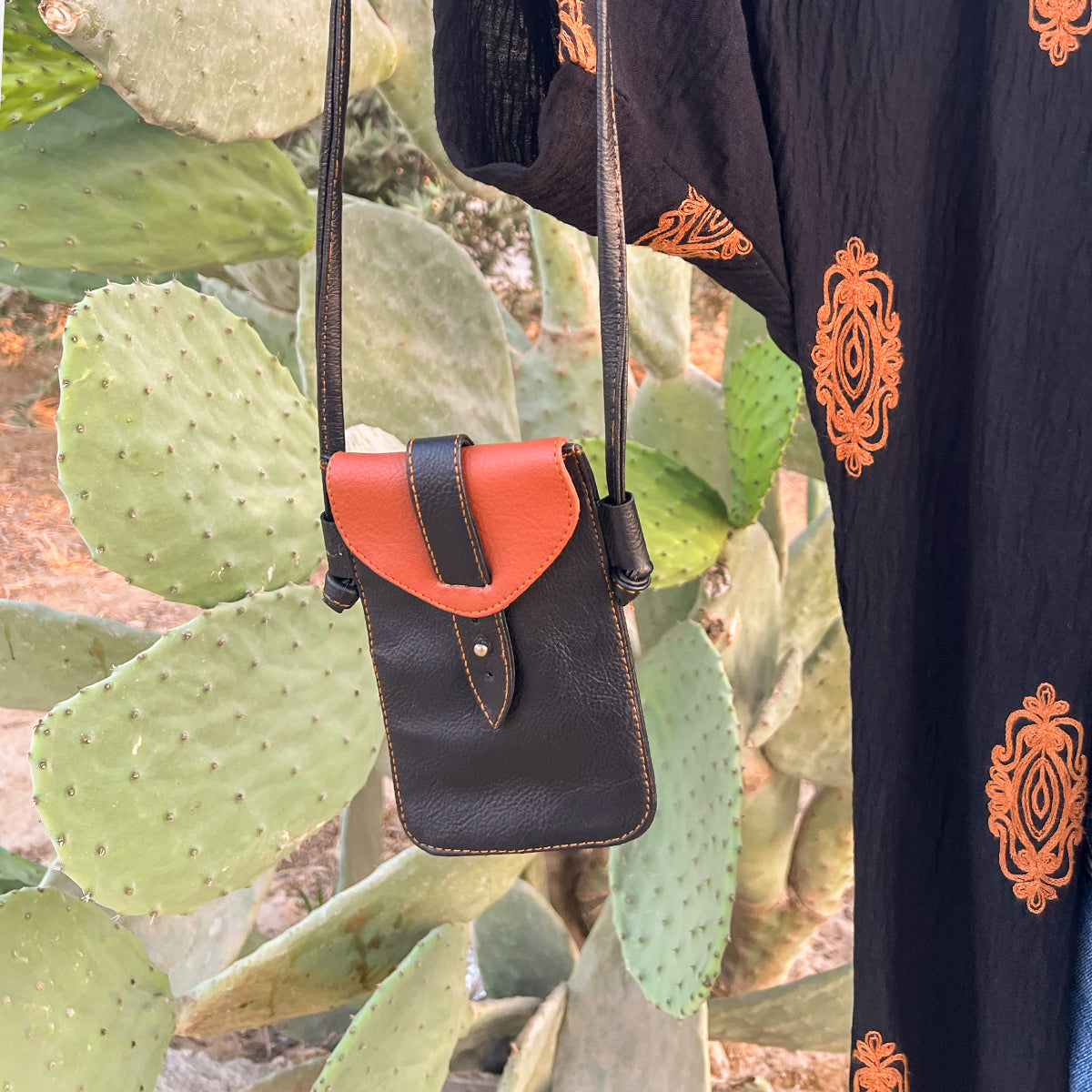 Copy of Mobile leather Case_ Black with Camel
