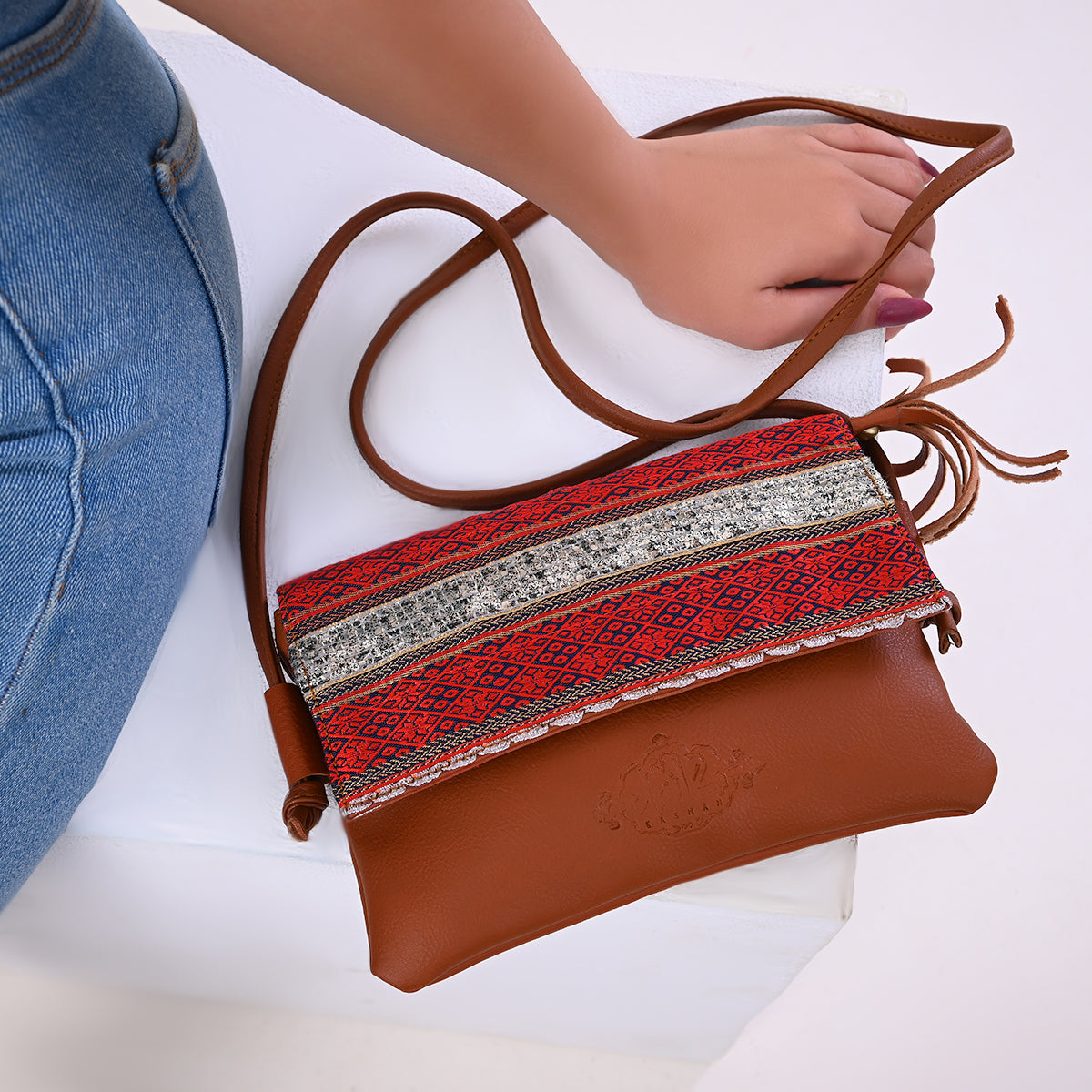 Cross-bag with Indian Serma handmade Fabric _Camel leather