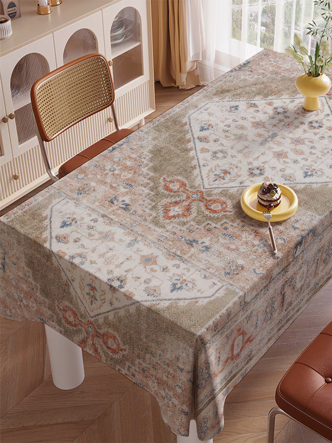 Safiya - tablecloth