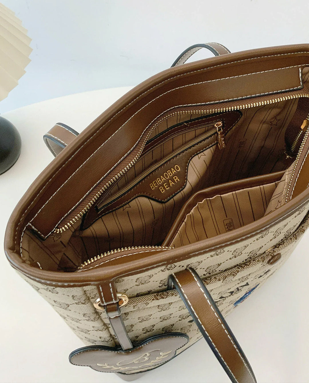 Piton & Bear - Casual Retro Tote Bag